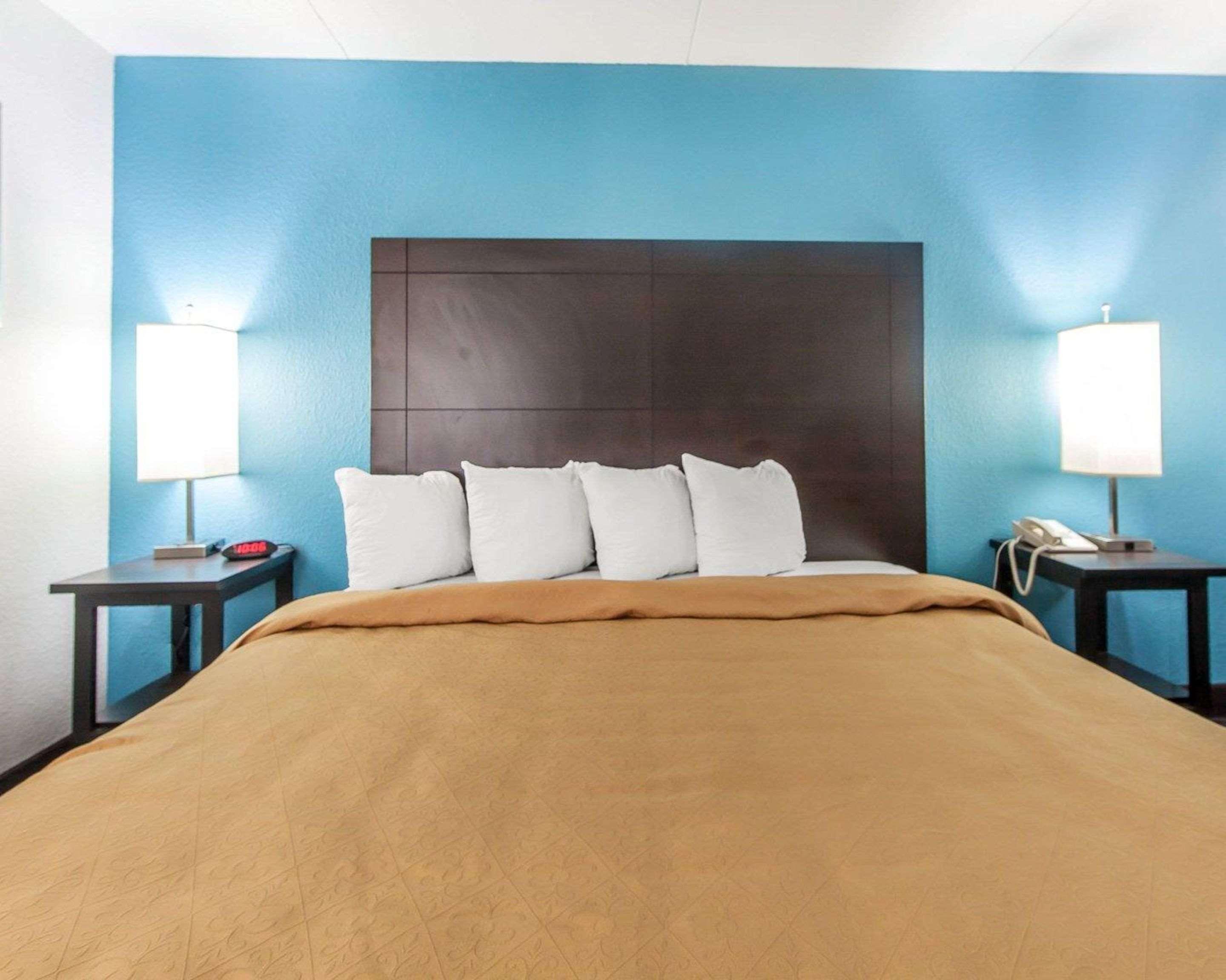 Quality & Hotel 3*